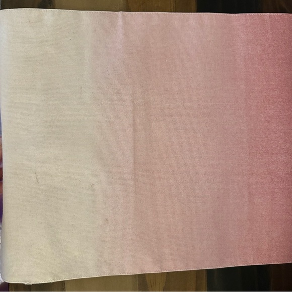 LIMITED TIME $5 ITEM!! Elegant Pink Decorative Table Runner - Picture 4 of 6